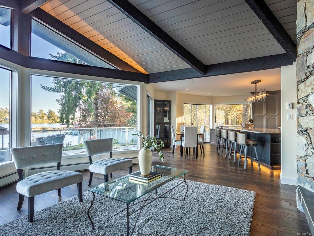 listing image 16049062907994035859