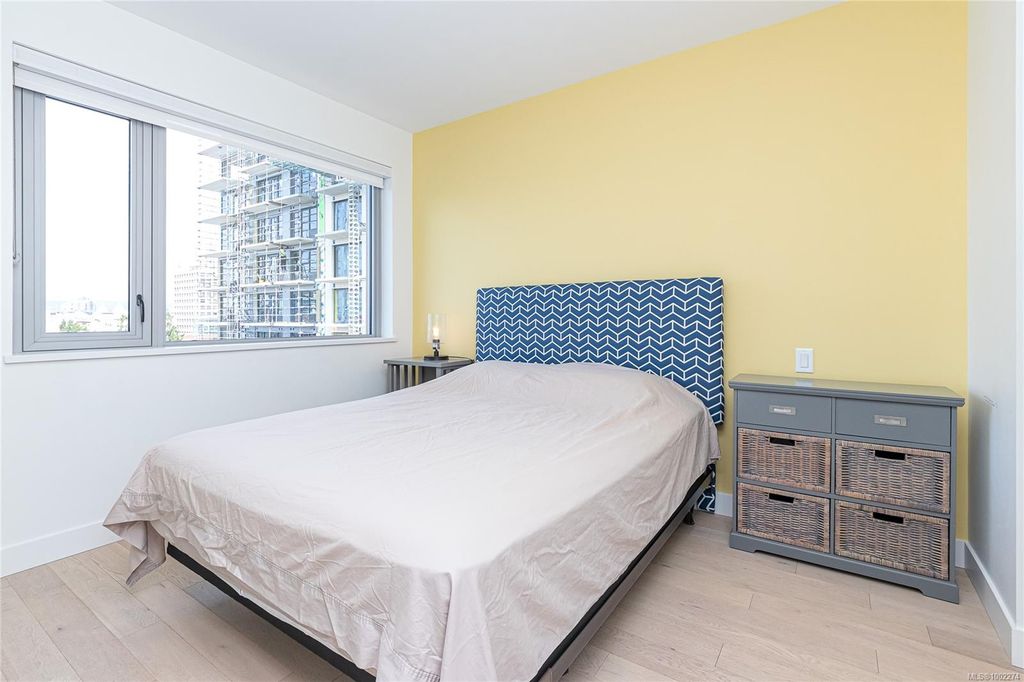 listing image 16046271136322484717