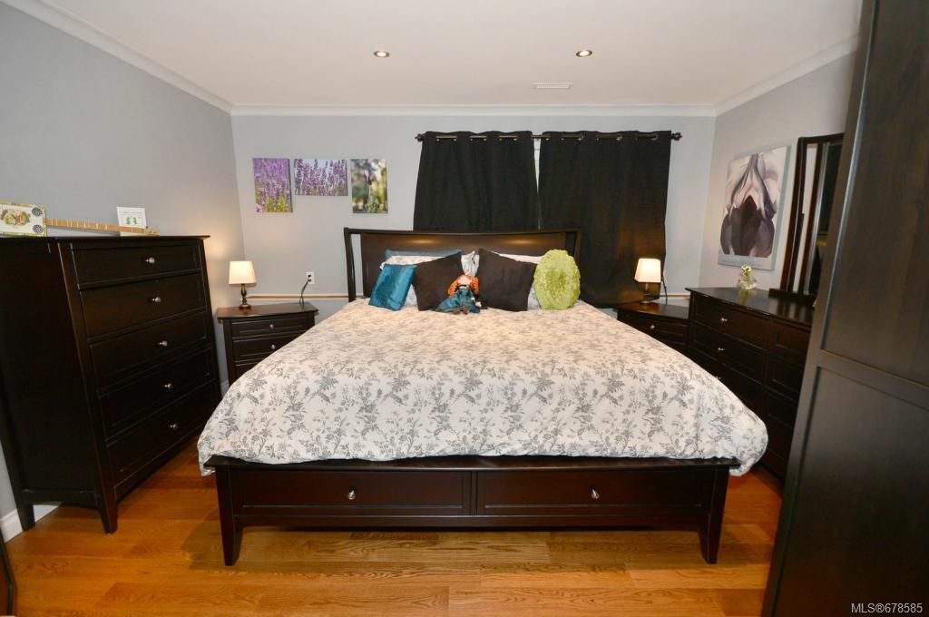 listing image 16046612150901014055