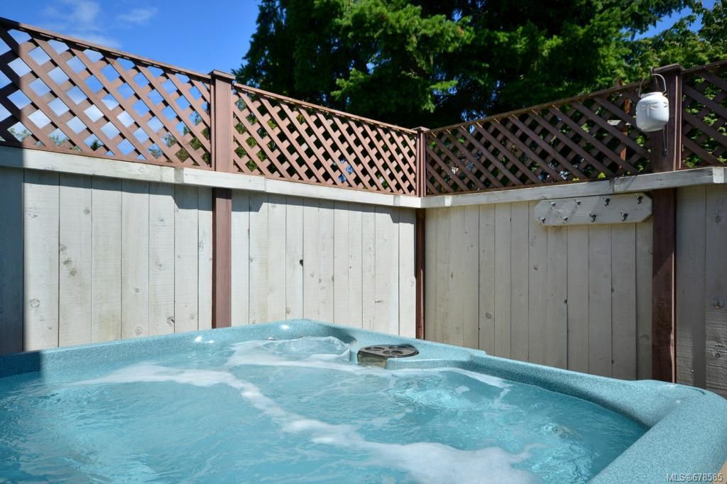 listing image 16048522300406669032