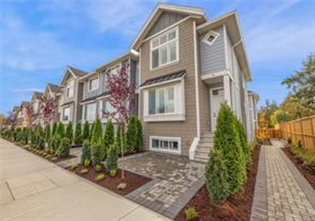listing image 16048237725877126989