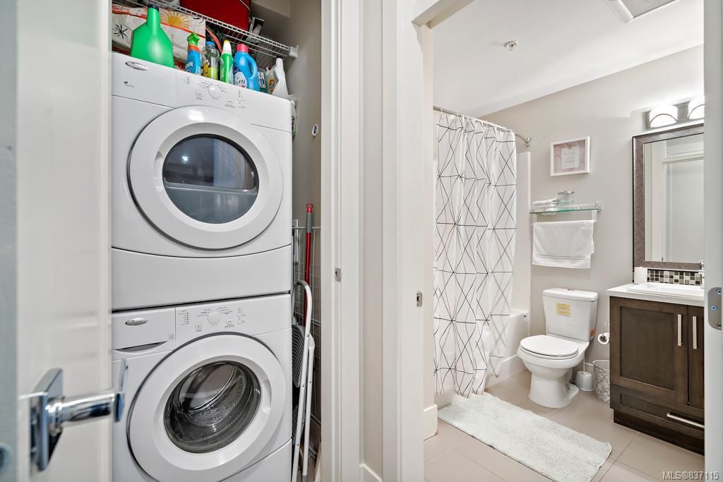 listing image 16041748043069237128