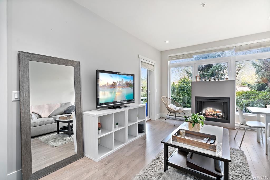 listing image 16046423763932316826