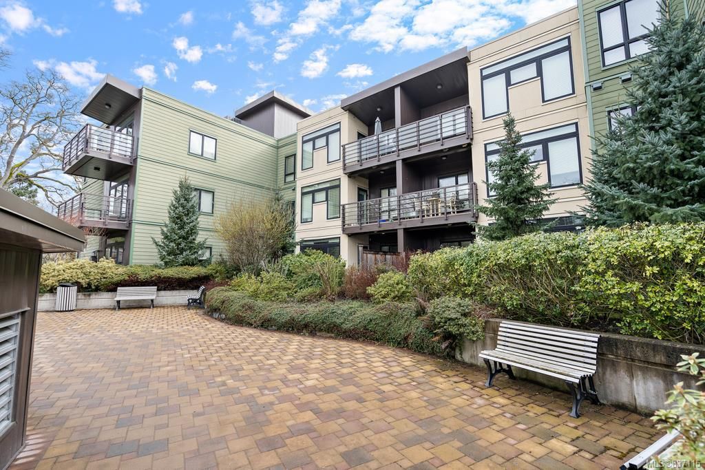 listing image 16047470464073843223