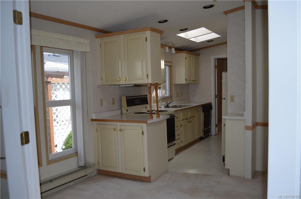 listing image 16043923767713025306