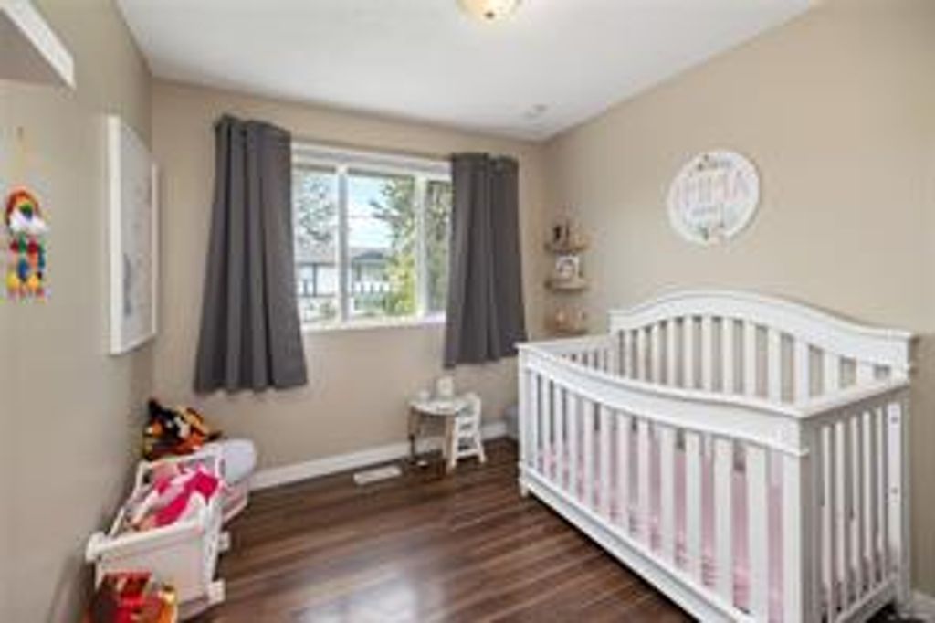 listing image 16043646783598