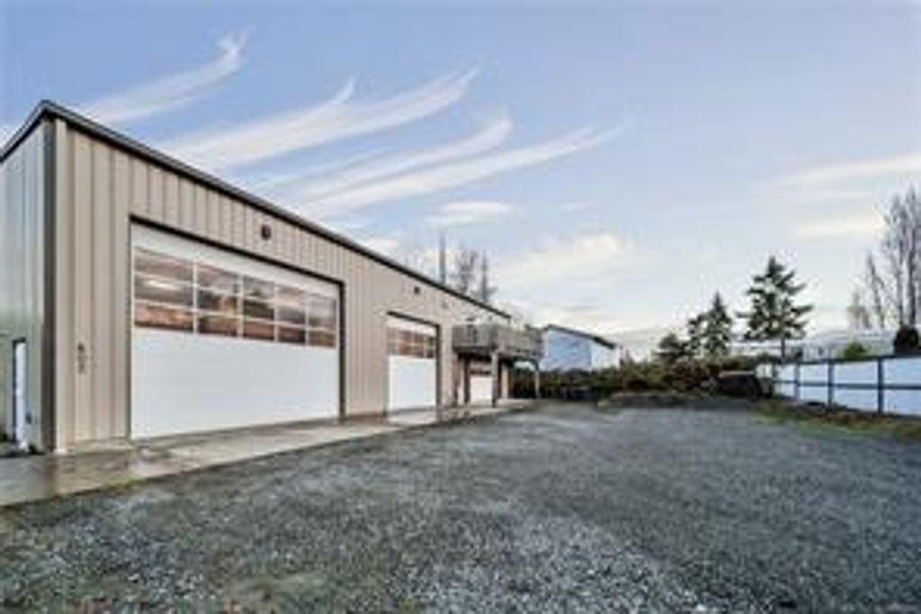 listing image 16040056121285854822