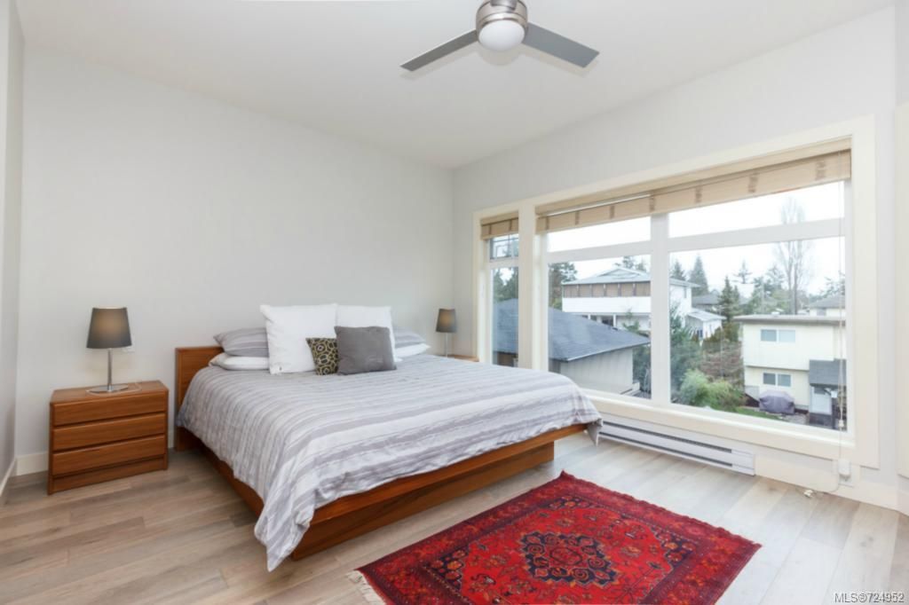 listing image 16047903567905806149
