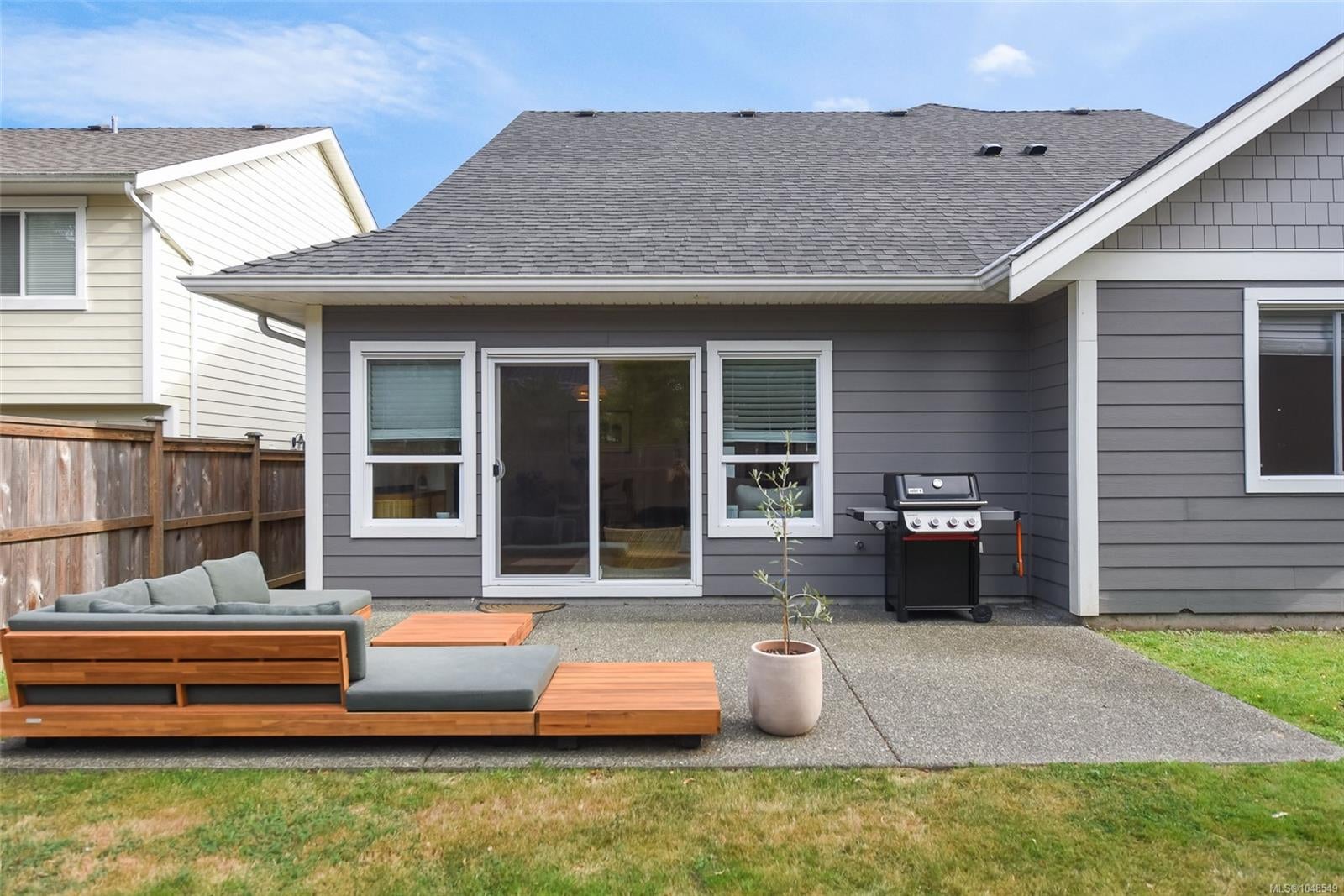2559 Brookfield Dr