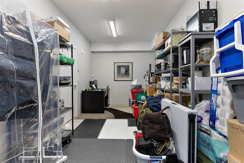 listing image 16048849513681657710