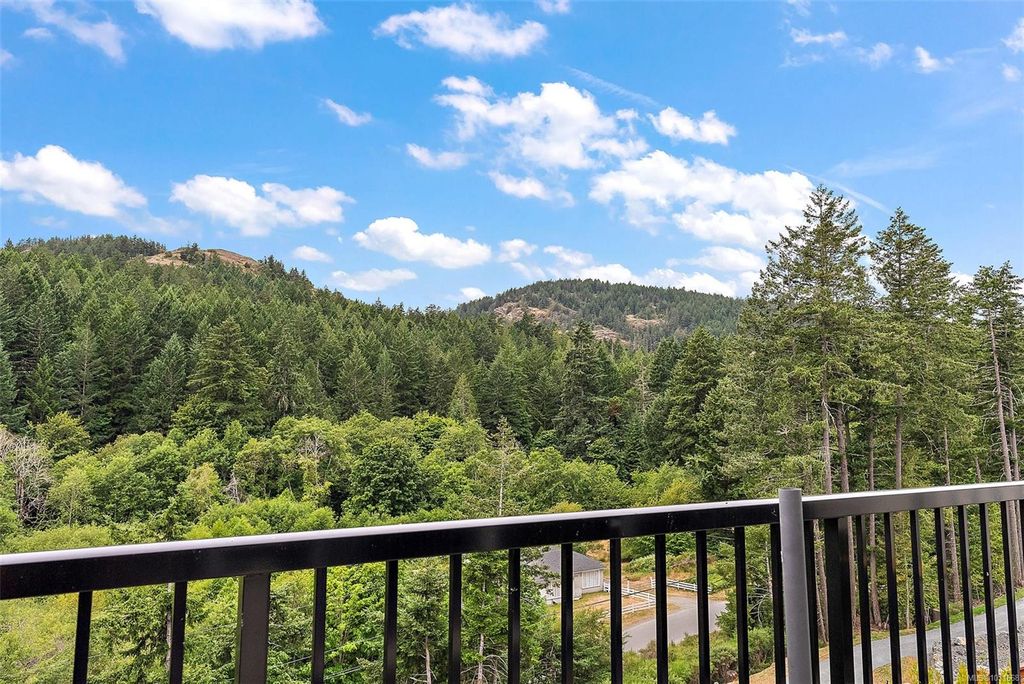 listing image 16043947911511071274