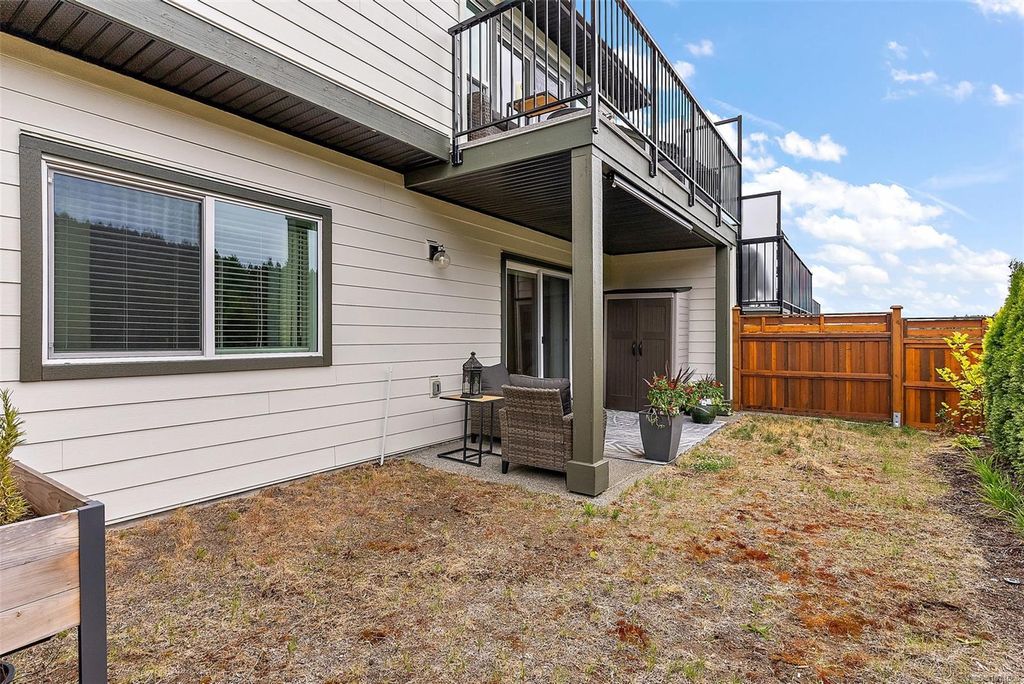 listing image 16041366690381848839