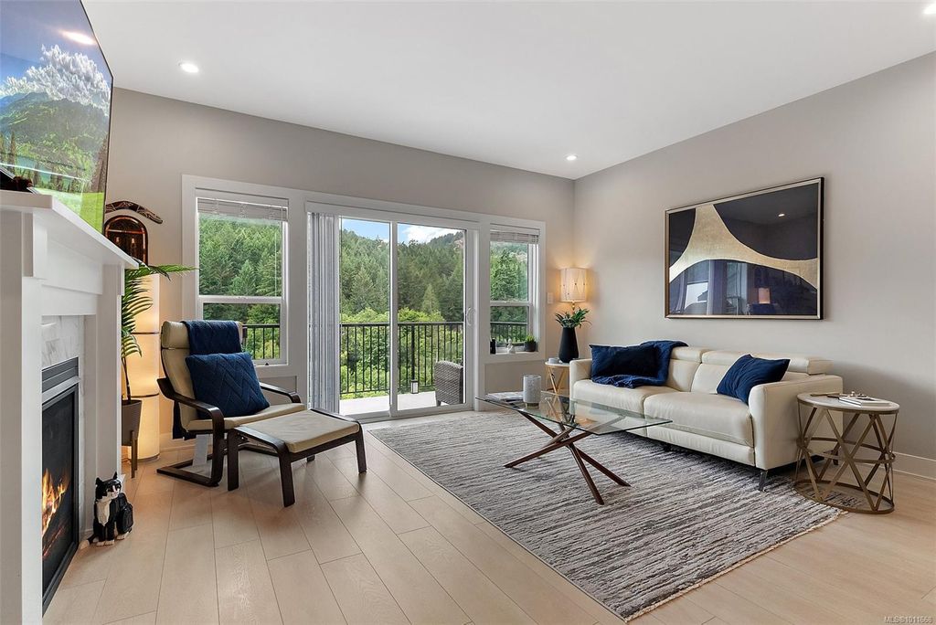 listing image 16044183113928795698