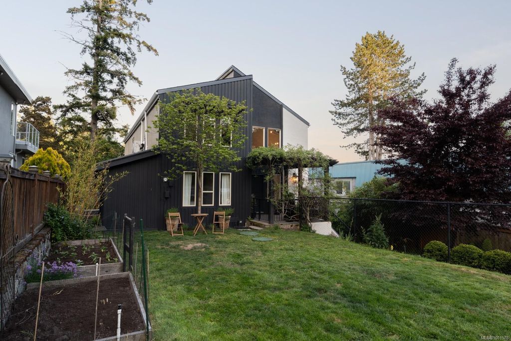 listing image 16042032022798596762