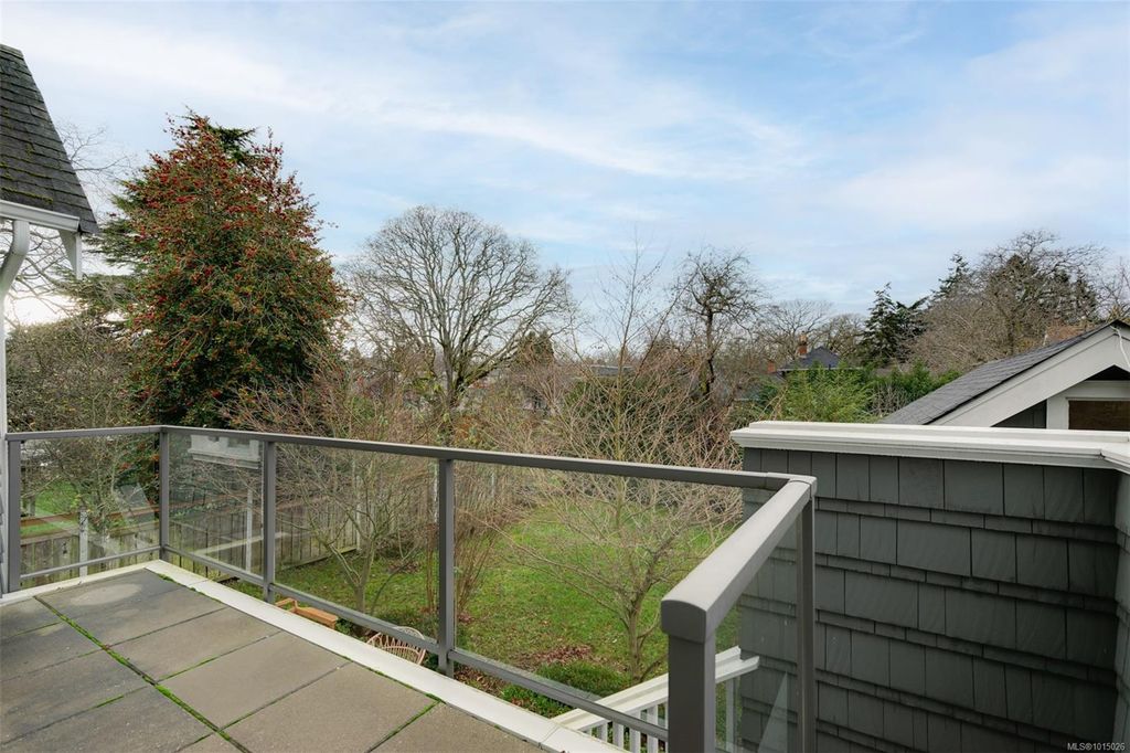 listing image 16043101901720935836