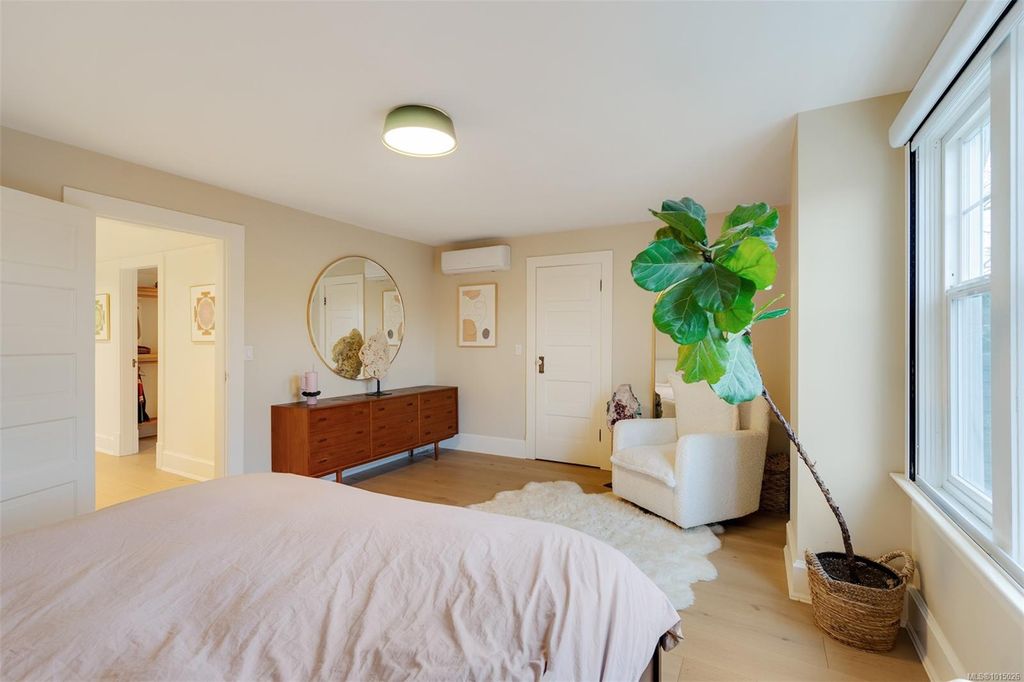 listing image 16046195095034732556