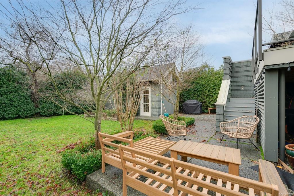 listing image 16044634882413089814