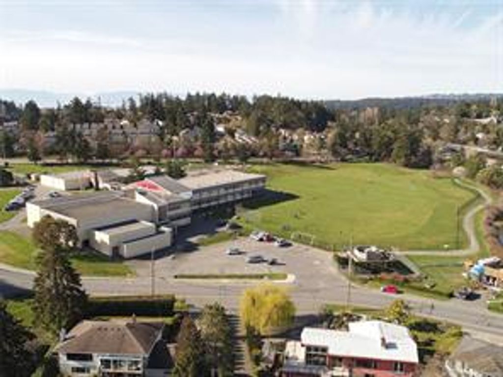 listing image 16043690576832350214