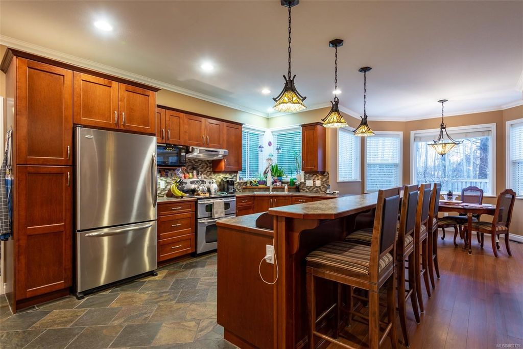 listing image 16042618576532