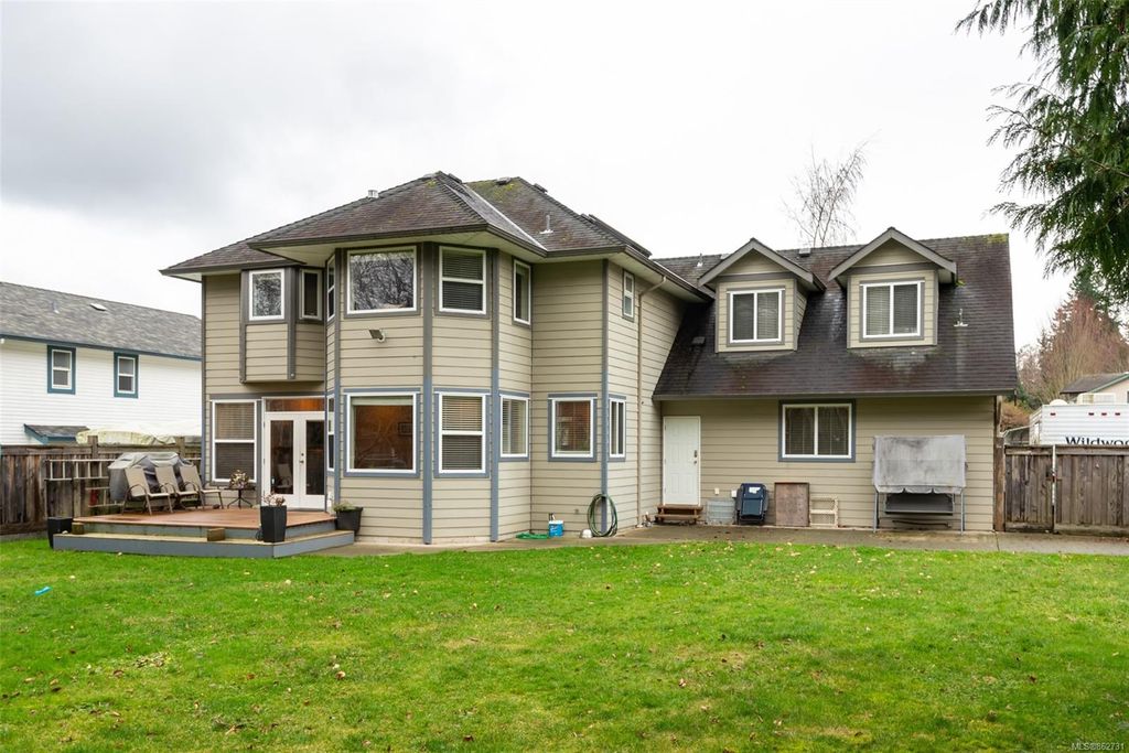 listing image 16041549142184