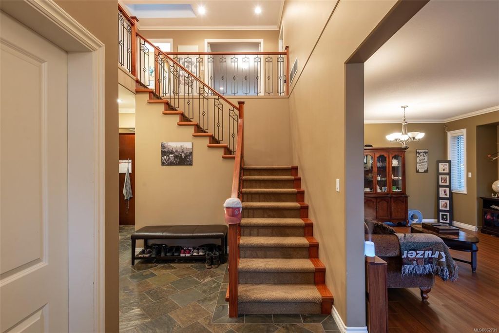 listing image 1604741980840