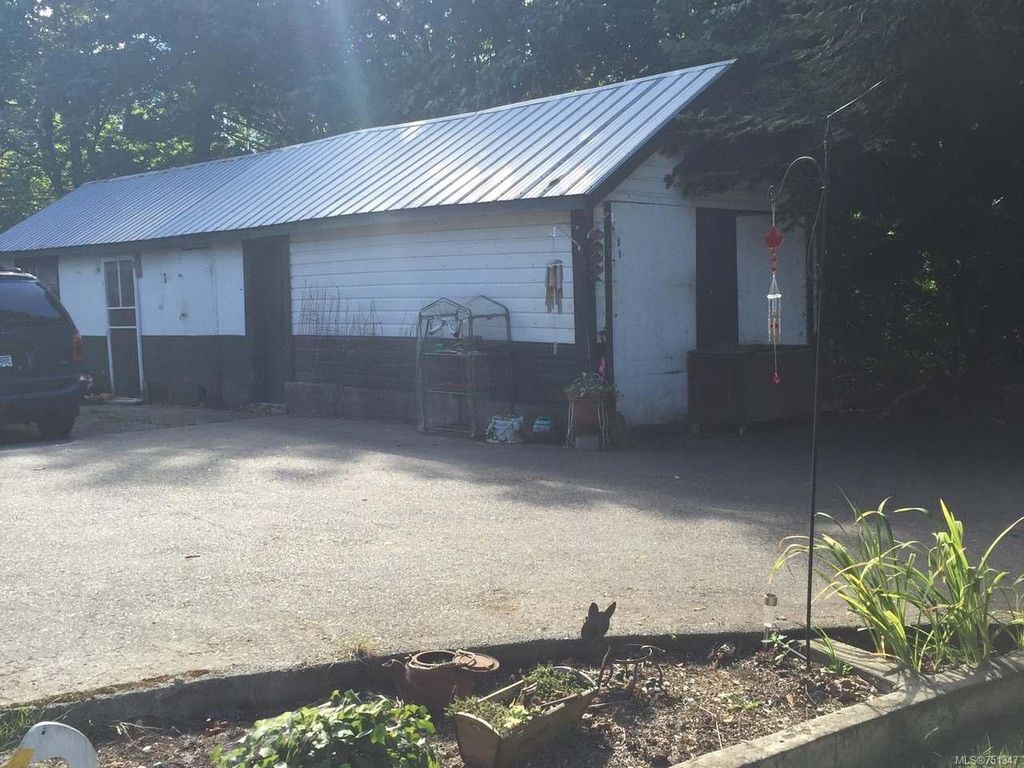 listing image 16044987019013931508