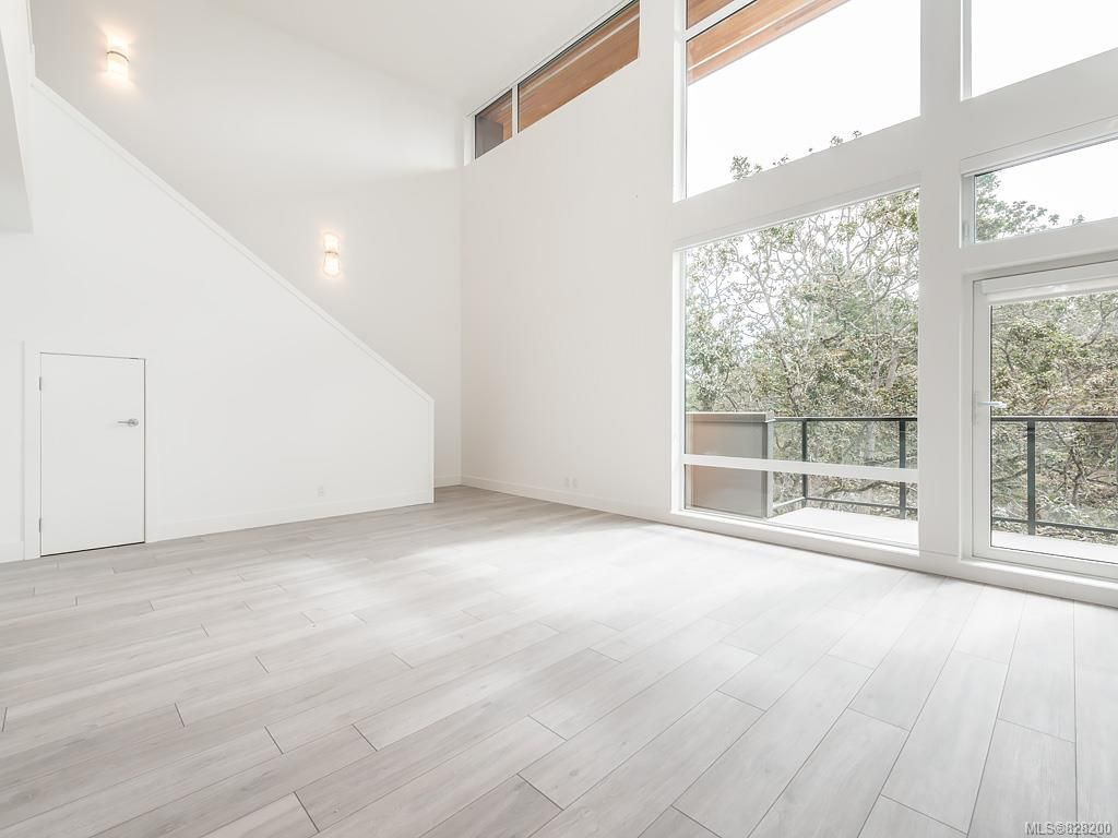 listing image 16041210973382