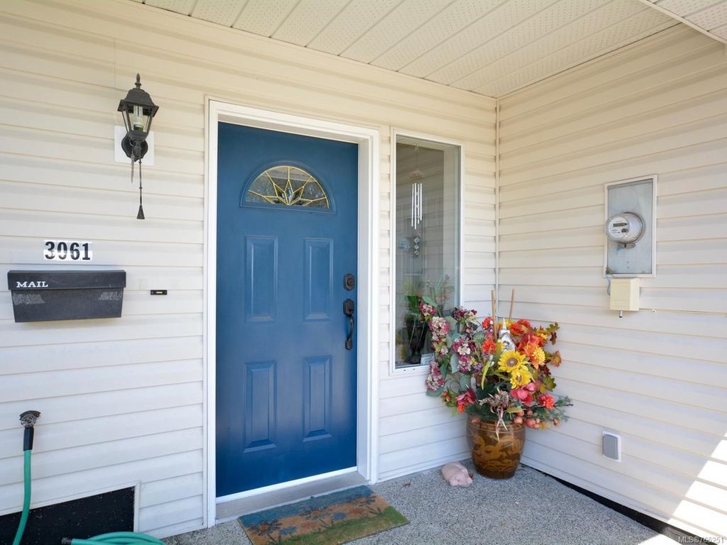 listing image 16045622805569418215