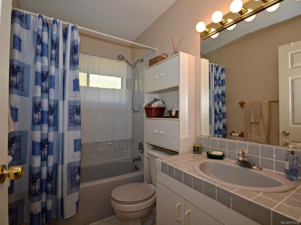 listing image 16043043883254820777