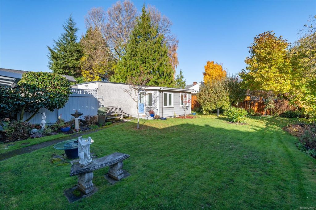 listing image 16044947992003720337