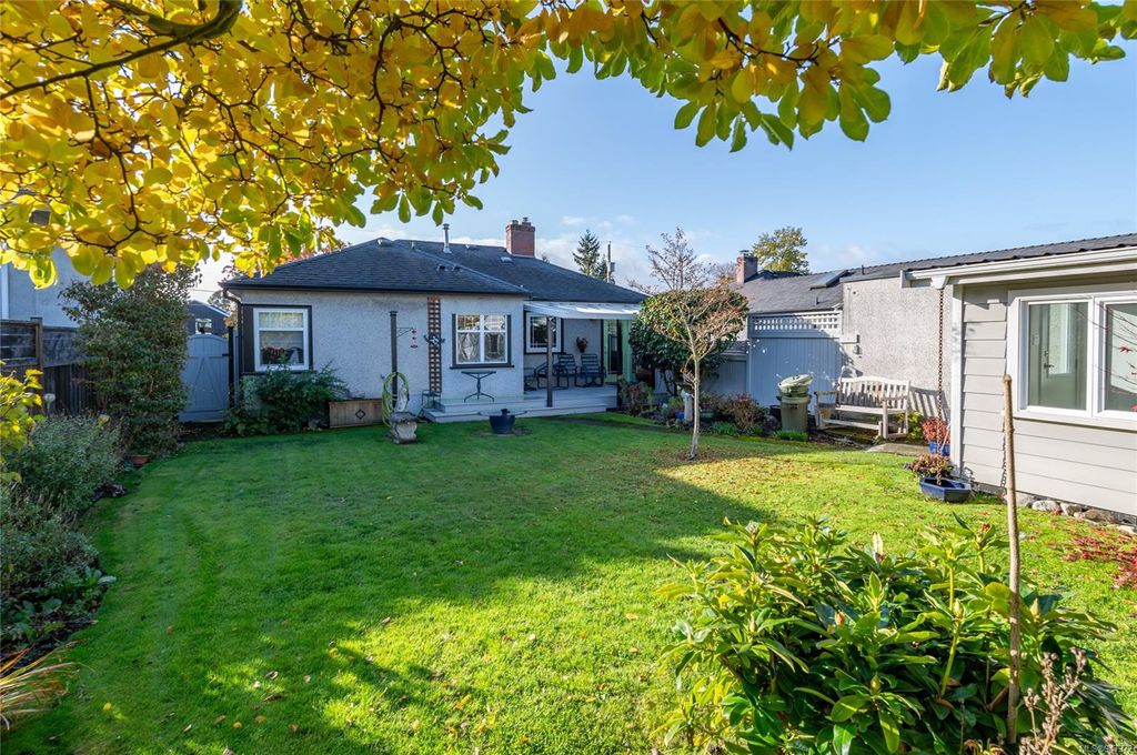 listing image 16049252241201229845