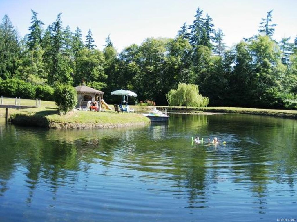 listing image 16044667383652219421