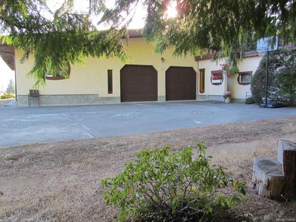 listing image 16042018315105576392