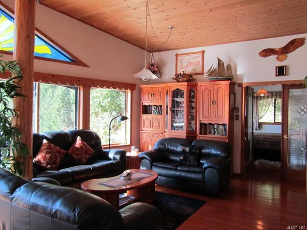 listing image 16046646216454957077