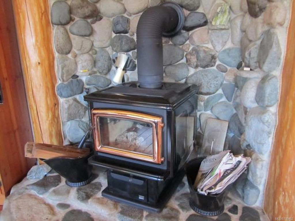 listing image 16048338491780220067
