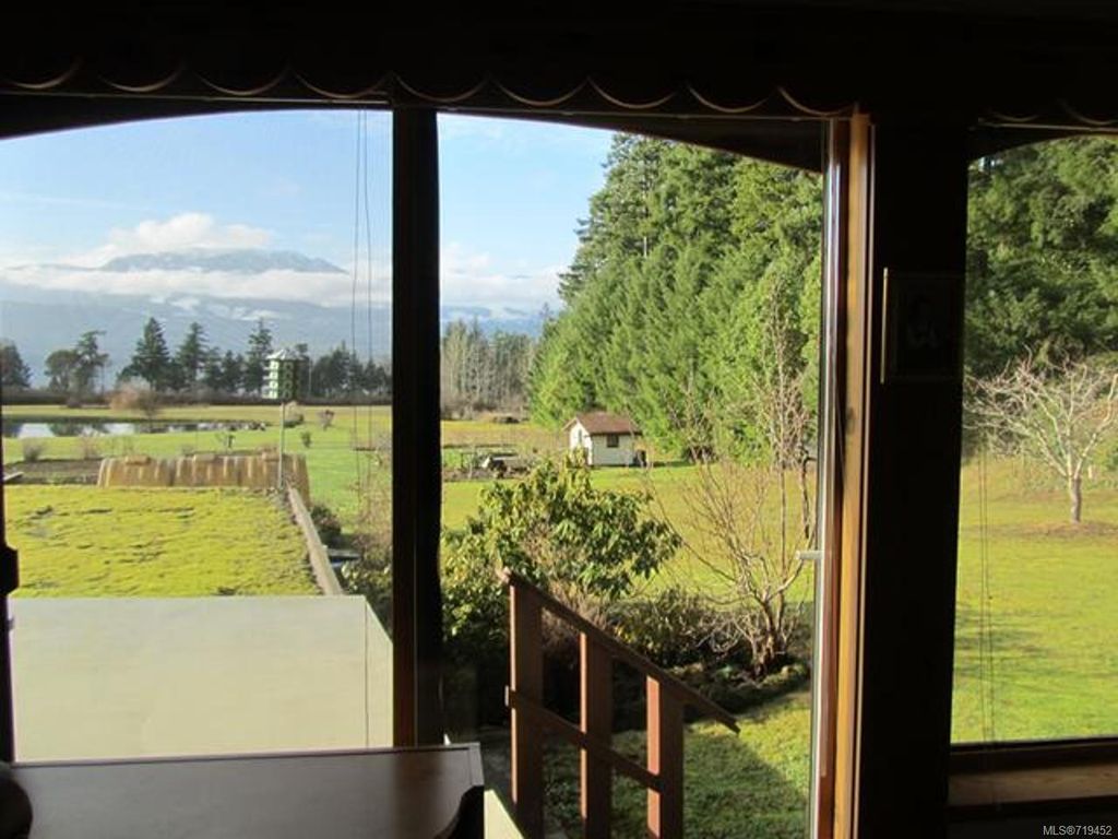 listing image 16040631380035941473