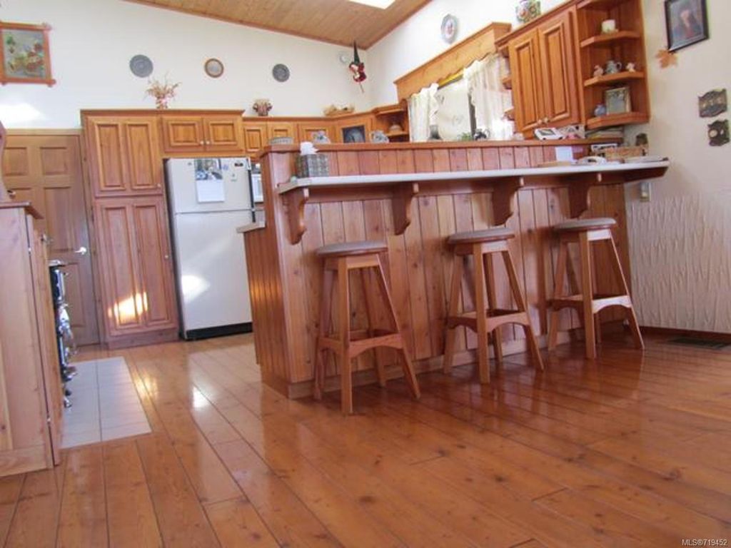 listing image 16040303303662739747