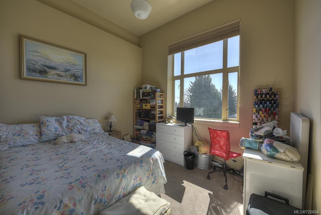 listing image 16047309717092057458