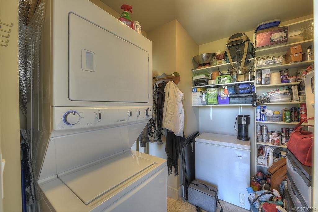 listing image 16046543691587406658