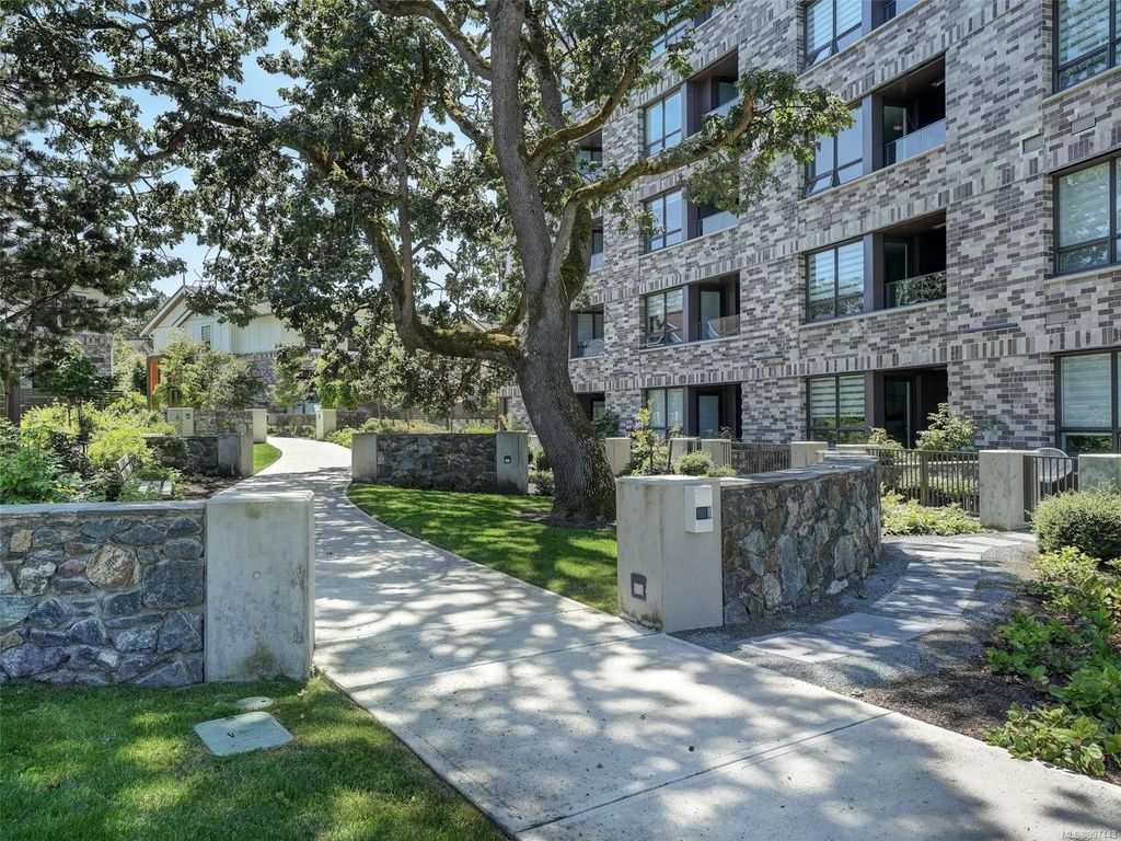 listing image 16047885234956212843