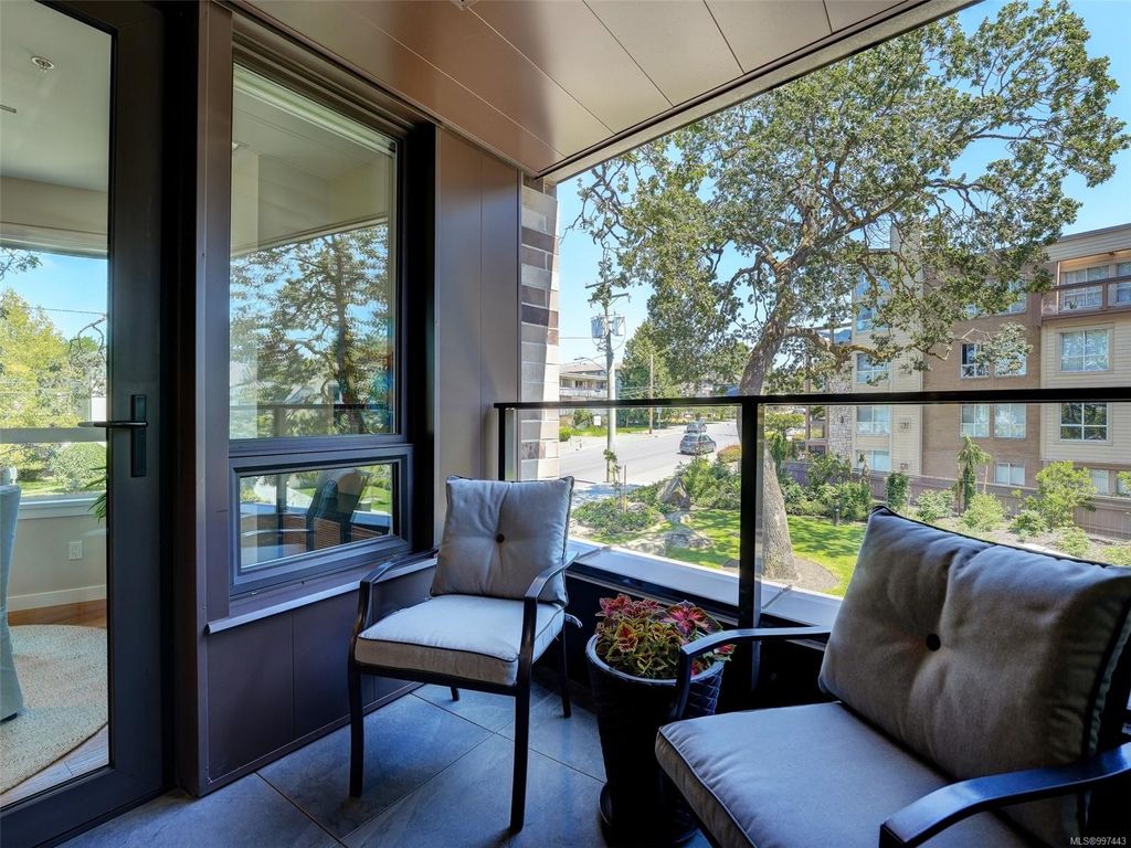 listing image 16045362862251613624