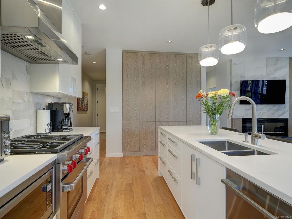 listing image 16040861548141577764