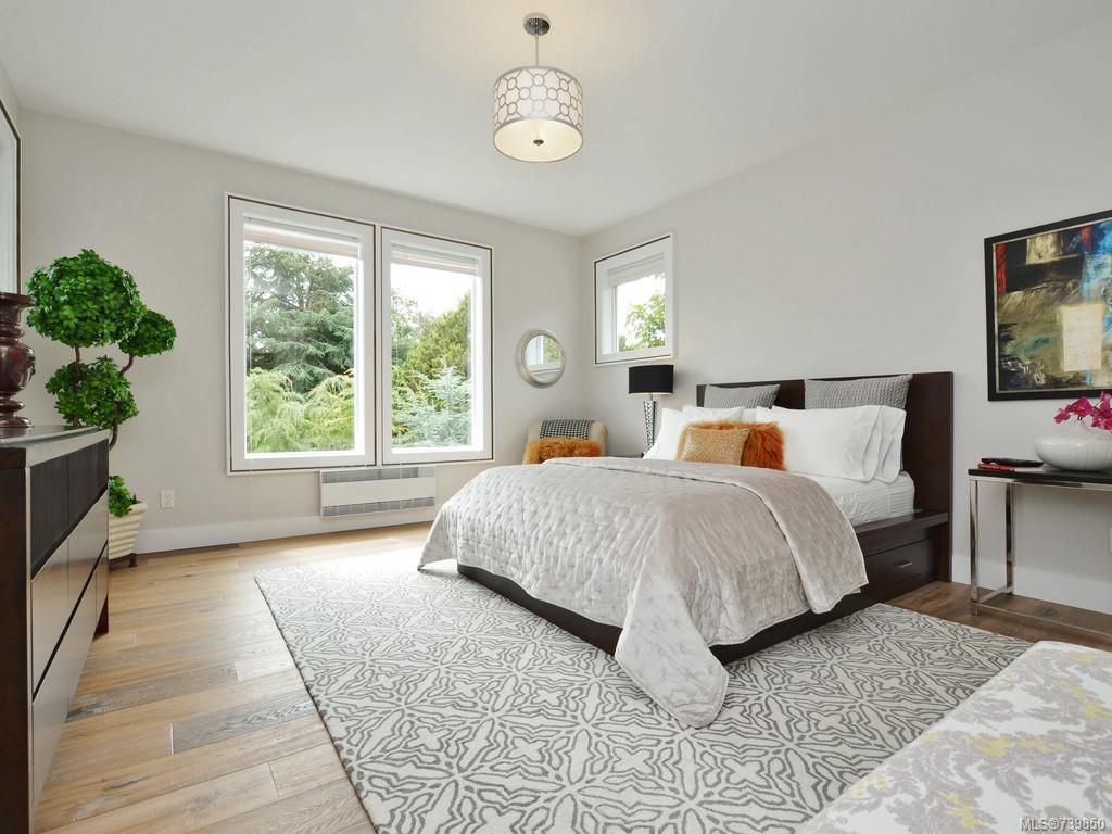 listing image 16042399918491450369