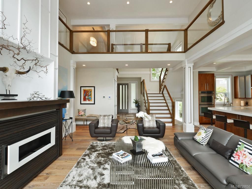 listing image 16040569595615600856