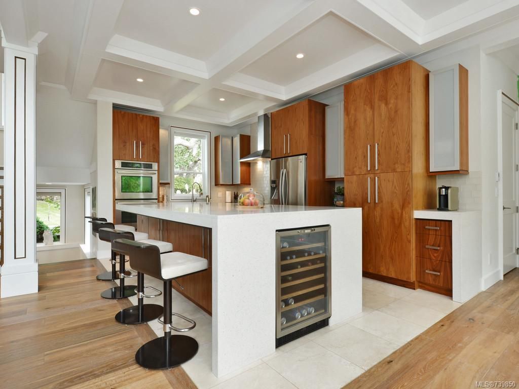 listing image 16041754593046929951