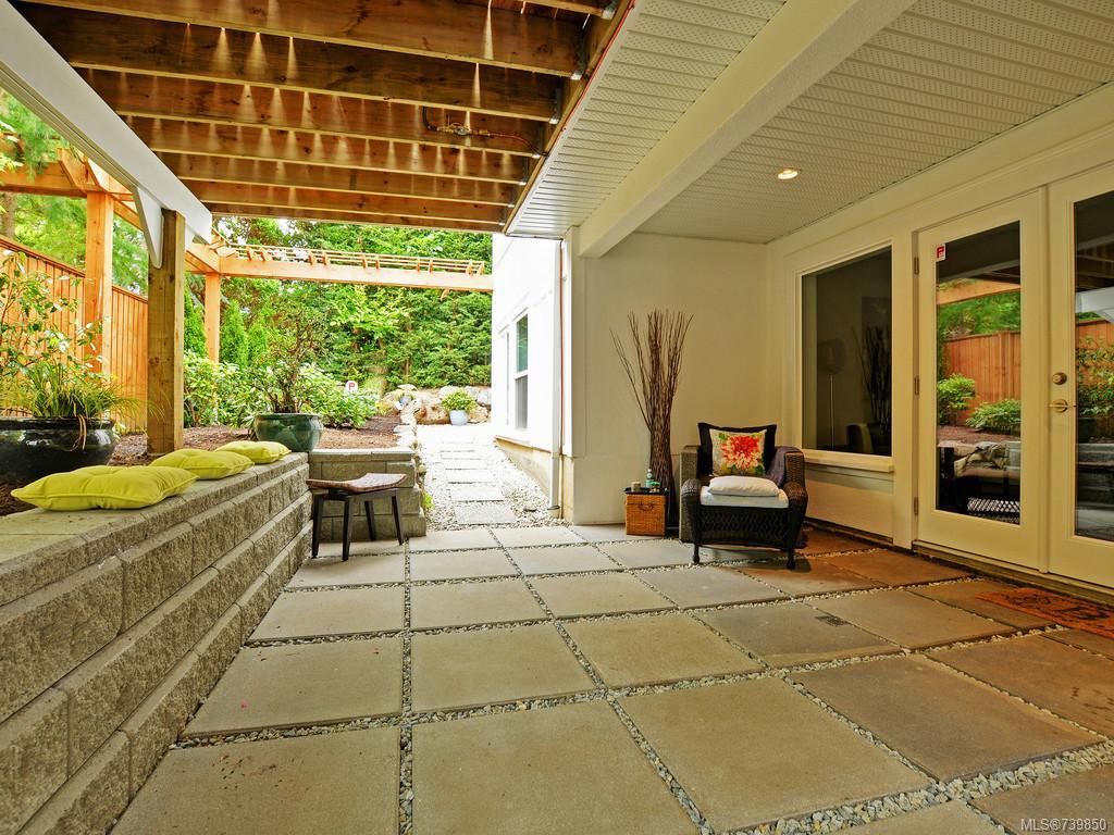 listing image 16046433936869128680