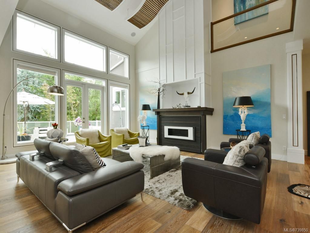 listing image 16047210067078942965