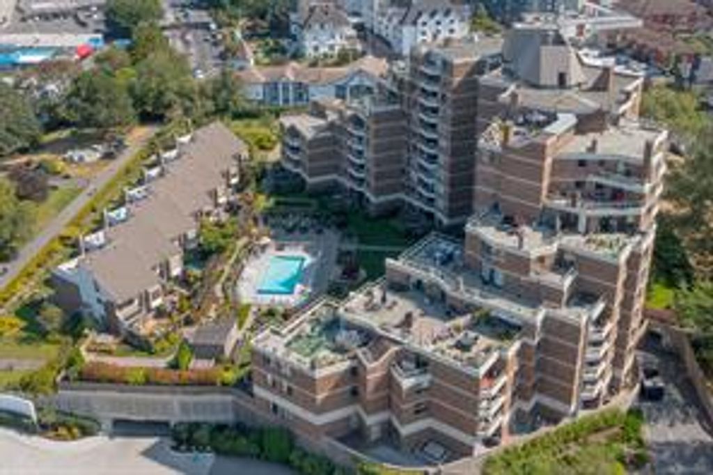 listing image 1604602874107