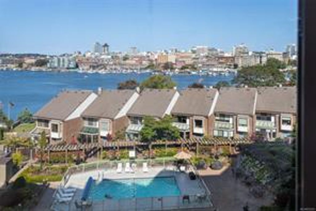 listing image 16041761927682