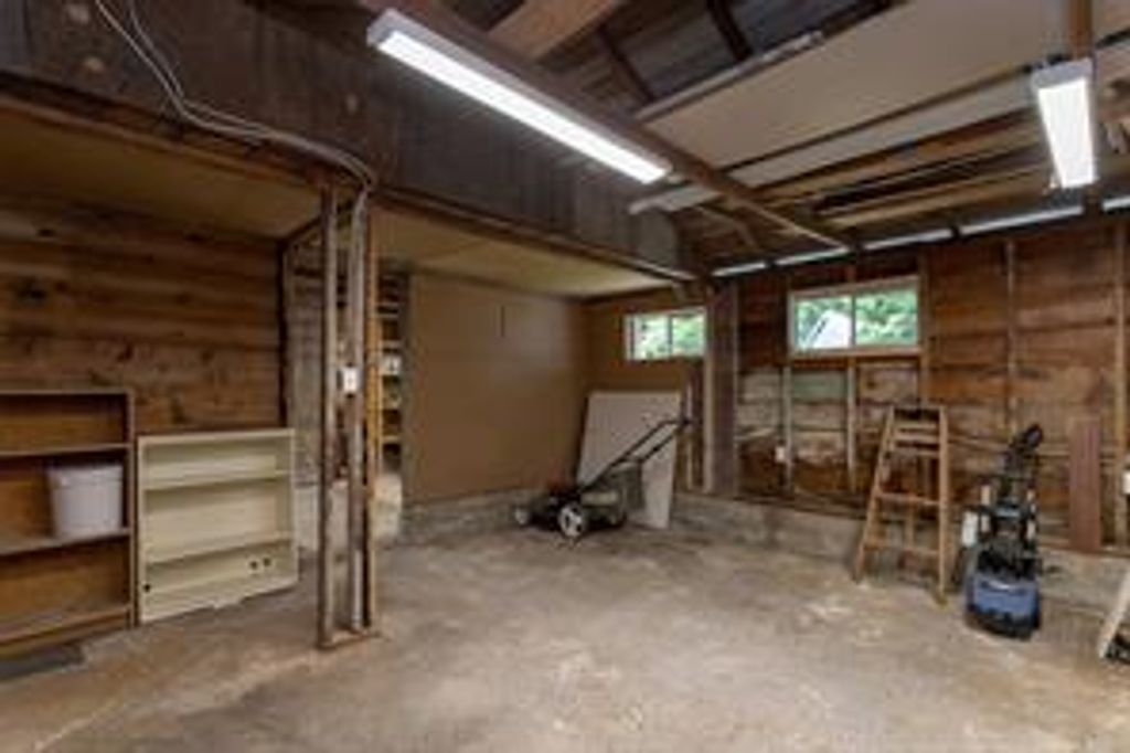 listing image 16043470423100859761